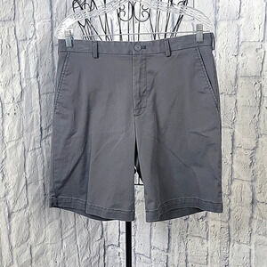 IZOD SALTWATER Stretch Men's Gray Shorts Size 32‎